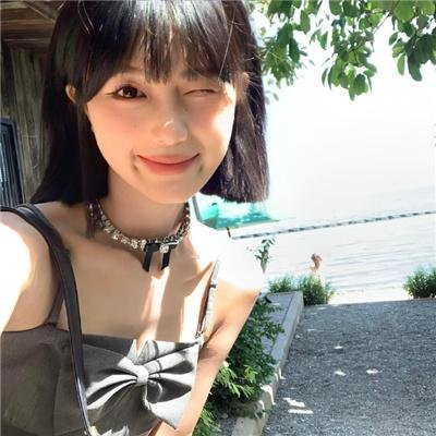 夏洛特眼中的简